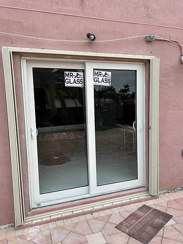 MR Glass 1000 Sliding Glass Doors - Image 5